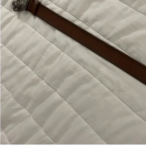 New Gucci Brown Leather Belt with silver Tiger Head Buckle - Picture 5 of 11